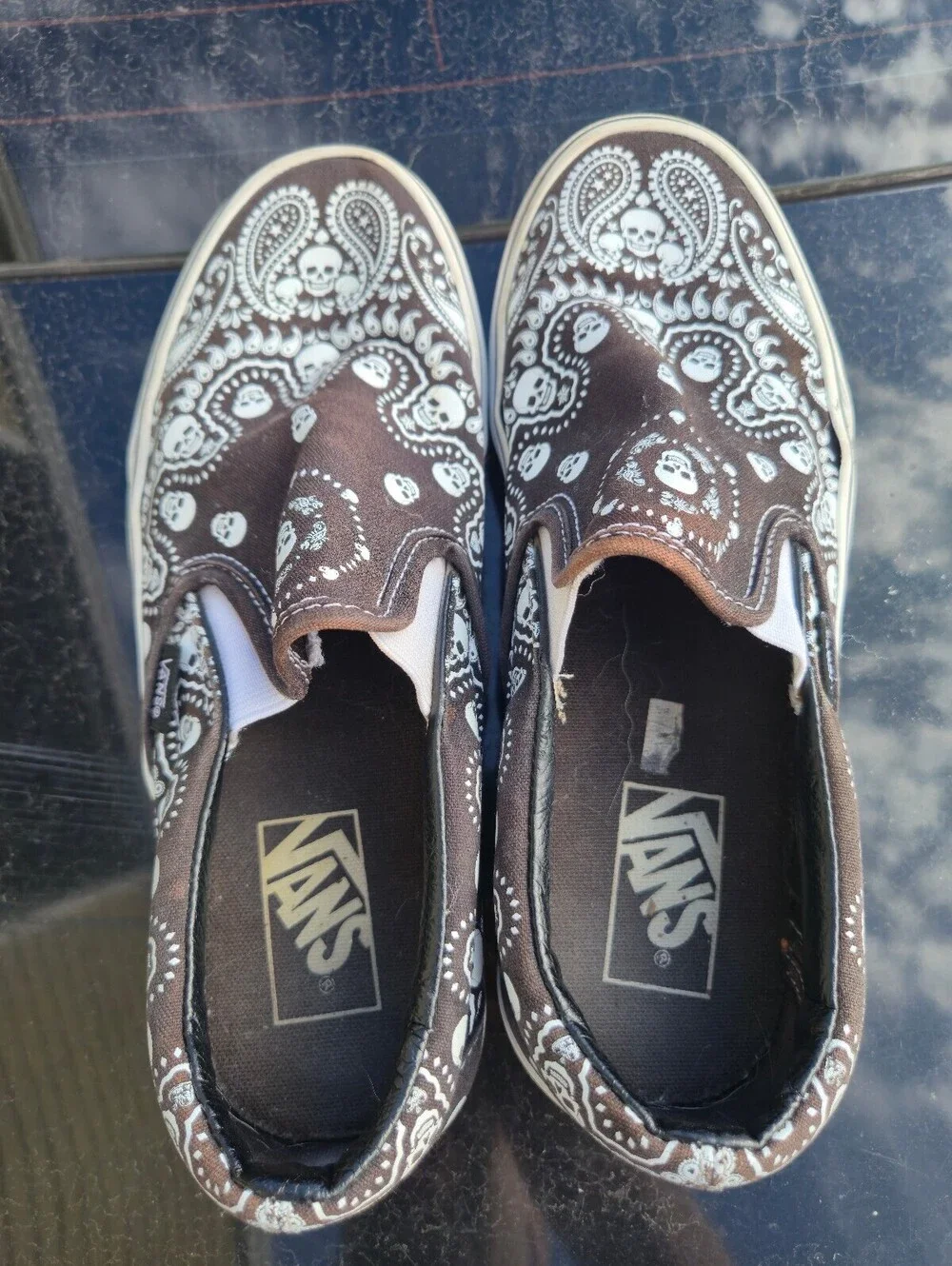 Vans Slip-On Shoes with Skull and Paisley Print, Size 7 Men's / 8.5 Women's